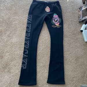 NWT wedding cake flared joggers women’s xl embroidered drawstring Athleisure